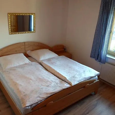 Zum Lusenblick Guest house